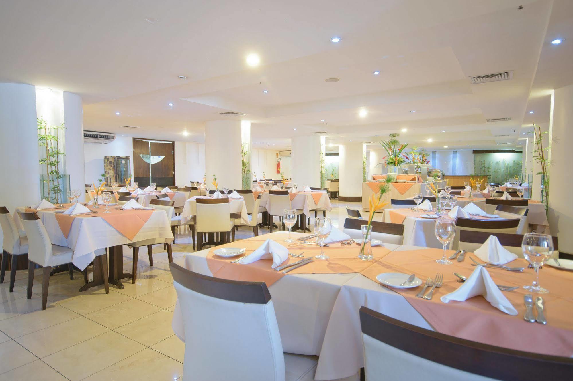 Oasis Atlantico Hotel