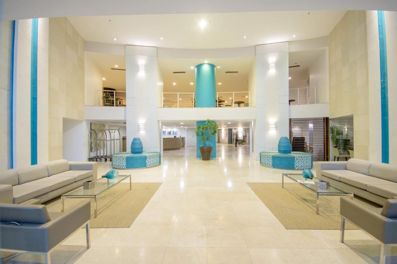 Hotel Oasis Atlantico 3*